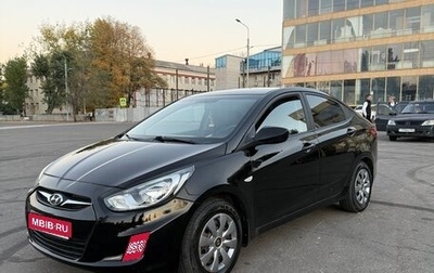 Hyundai Solaris II рестайлинг, 2013 год, 739 000 рублей, 1 фотография