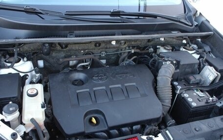 Toyota RAV4, 2018 год, 1 770 000 рублей, 9 фотография