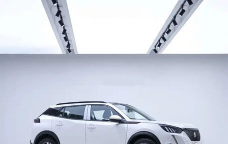 Peugeot 2008 II, 2022 год, 1 234 010 рублей, 3 фотография