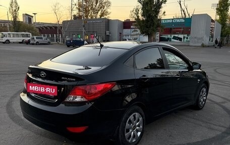 Hyundai Solaris II рестайлинг, 2013 год, 739 000 рублей, 4 фотография