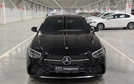 Mercedes-Benz E-Класс, 2020 год, 4 250 000 рублей, 2 фотография