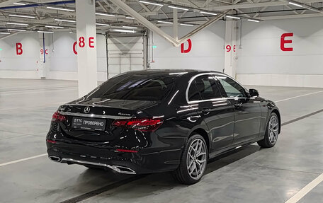 Mercedes-Benz E-Класс, 2020 год, 4 250 000 рублей, 5 фотография