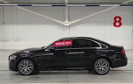 Mercedes-Benz E-Класс, 2020 год, 4 250 000 рублей, 8 фотография