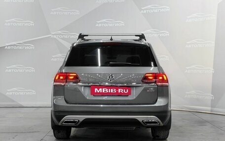 Volkswagen Teramont I, 2018 год, 3 100 000 рублей, 4 фотография