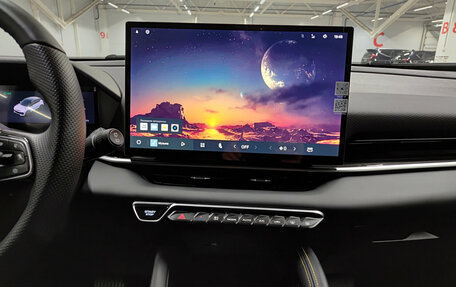 Geely Coolray I, 2024 год, 1 990 000 рублей, 15 фотография