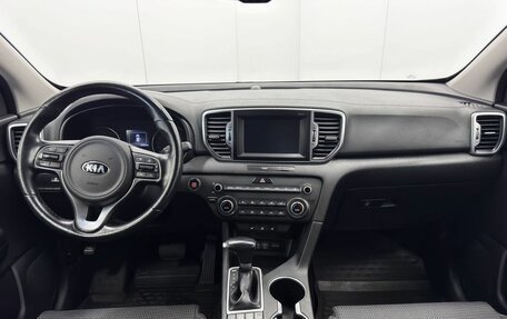 KIA Sportage IV рестайлинг, 2017 год, 1 610 000 рублей, 13 фотография