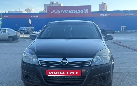 Opel Astra H, 2006 год, 550 000 рублей, 2 фотография