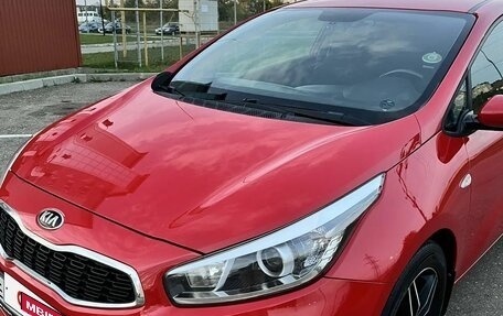 KIA cee'd III, 2017 год, 1 260 000 рублей, 2 фотография
