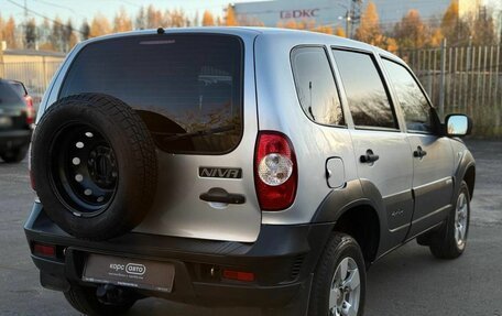 Chevrolet Niva I рестайлинг, 2011 год, 517 500 рублей, 6 фотография