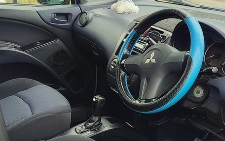 Mitsubishi Colt VI рестайлинг, 2005 год, 420 000 рублей, 3 фотография