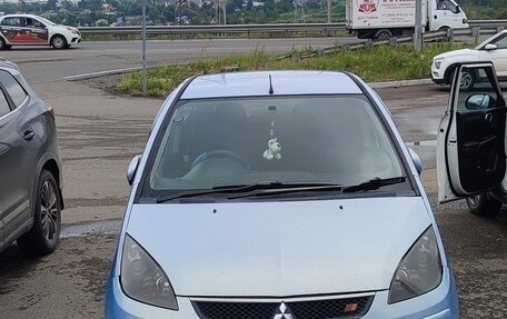 Mitsubishi Colt VI рестайлинг, 2005 год, 420 000 рублей, 1 фотография