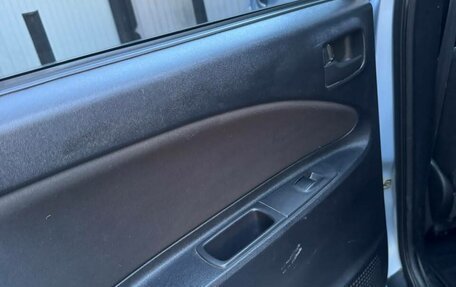 Mitsubishi Colt VI рестайлинг, 2005 год, 420 000 рублей, 7 фотография