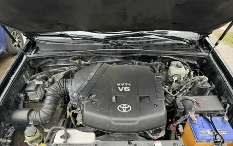 Toyota Land Cruiser Prado 120, 2009 год, 2 800 000 рублей, 14 фотография