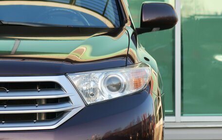 Toyota Highlander III, 2013 год, 2 900 000 рублей, 4 фотография