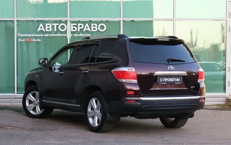 Toyota Highlander III, 2013 год, 2 900 000 рублей, 13 фотография