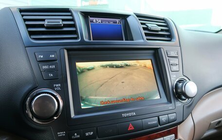 Toyota Highlander III, 2013 год, 2 900 000 рублей, 20 фотография