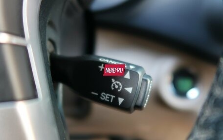 Toyota Highlander III, 2013 год, 2 900 000 рублей, 33 фотография