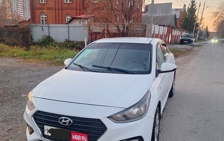 Hyundai Solaris II рестайлинг, 2017 год, 739 000 рублей, 1 фотография