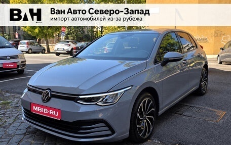 Volkswagen Golf VIII, 2023 год, 2 950 000 рублей, 1 фотография