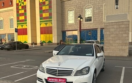 Mercedes-Benz C-Класс, 2013 год, 1 450 000 рублей, 1 фотография