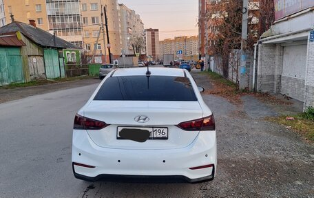Hyundai Solaris II рестайлинг, 2017 год, 739 000 рублей, 4 фотография
