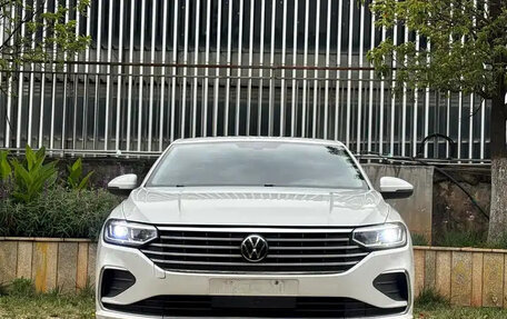 Volkswagen Lavida, 2023 год, 1 389 000 рублей, 2 фотография