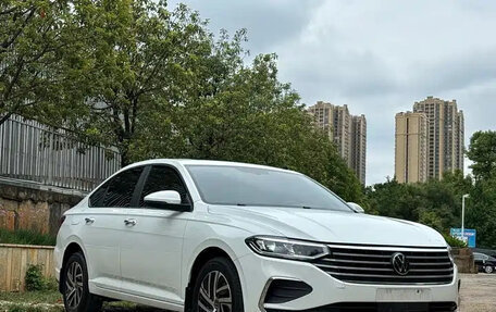 Volkswagen Lavida, 2023 год, 1 389 000 рублей, 3 фотография