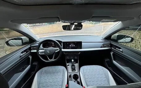 Volkswagen Lavida, 2023 год, 1 389 000 рублей, 8 фотография