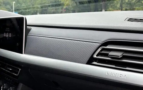 Volkswagen Lavida, 2023 год, 1 389 000 рублей, 11 фотография