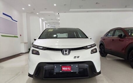 Honda Fit, 2026 год, 2 100 000 рублей, 1 фотография
