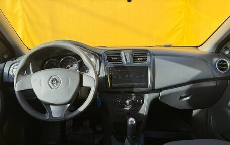 Renault Logan II, 2017 год, 760 000 рублей, 13 фотография