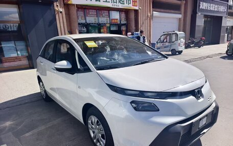 Honda Fit, 2026 год, 2 100 000 рублей, 3 фотография