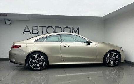 Mercedes-Benz E-Класс, 2018 год, 3 698 000 рублей, 4 фотография
