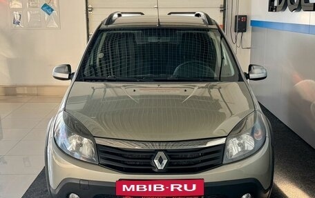 Renault Sandero I, 2012 год, 699 000 рублей, 2 фотография
