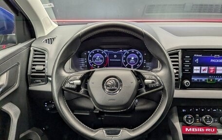 Skoda Karoq I, 2020 год, 2 350 000 рублей, 24 фотография