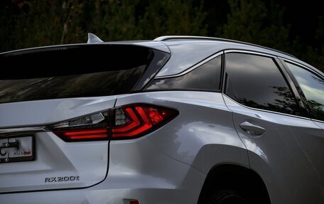 Lexus RX IV рестайлинг, 2016 год, 3 820 000 рублей, 8 фотография
