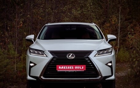 Lexus RX IV рестайлинг, 2016 год, 3 820 000 рублей, 13 фотография