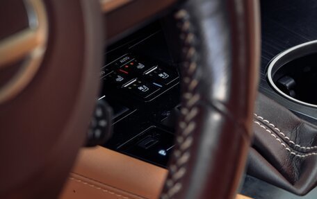 Lexus RX IV рестайлинг, 2016 год, 3 820 000 рублей, 26 фотография