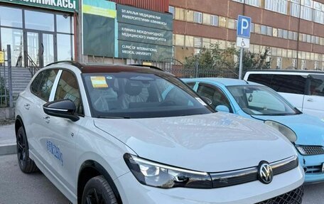 Volkswagen Tiguan, 2026 год, 4 950 000 рублей, 2 фотография