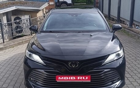 Toyota Camry, 2020 год, 2 950 000 рублей, 1 фотография
