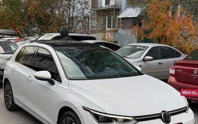 Volkswagen Golf VIII, 2022 год, 1 780 000 рублей, 1 фотография