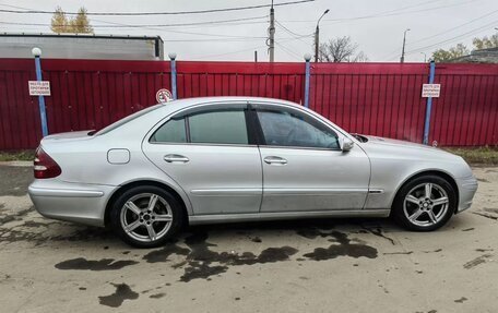 Mercedes-Benz E-Класс, 2005 год, 600 000 рублей, 2 фотография