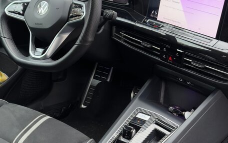 Volkswagen Golf VIII, 2022 год, 1 780 000 рублей, 5 фотография