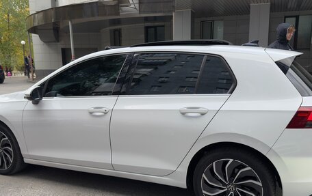 Volkswagen Golf VIII, 2022 год, 1 780 000 рублей, 4 фотография