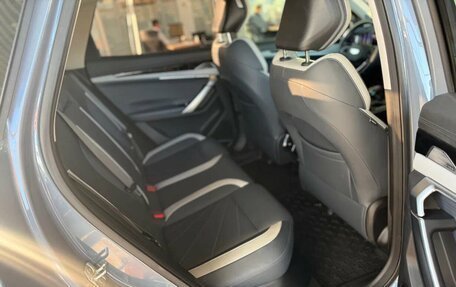 Geely Atlas, 2023 год, 2 495 000 рублей, 19 фотография