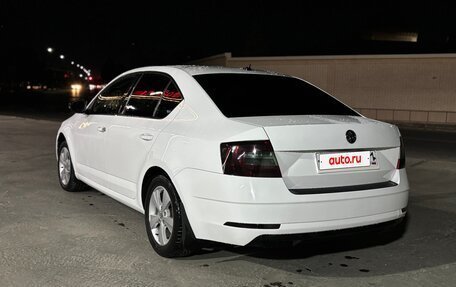 Skoda Octavia, 2018 год, 1 050 000 рублей, 6 фотография
