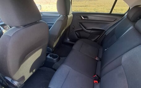 Skoda Rapid I, 2017 год, 1 100 000 рублей, 14 фотография