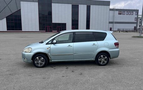 Toyota Ipsum II, 2001 год, 650 000 рублей, 3 фотография