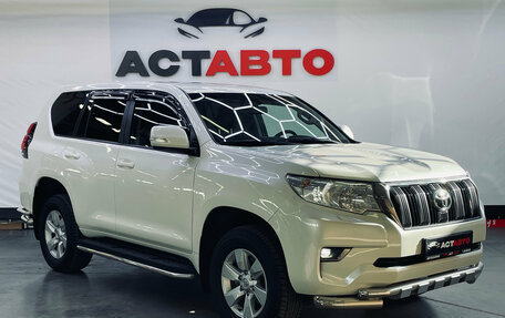 Toyota Land Cruiser Prado 150 рестайлинг, 2018 год, 5 100 000 рублей, 3 фотография