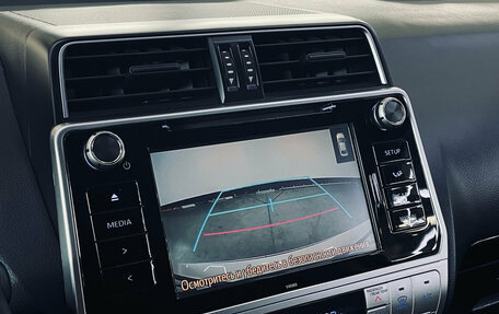 Toyota Land Cruiser Prado 150 рестайлинг, 2018 год, 5 100 000 рублей, 14 фотография